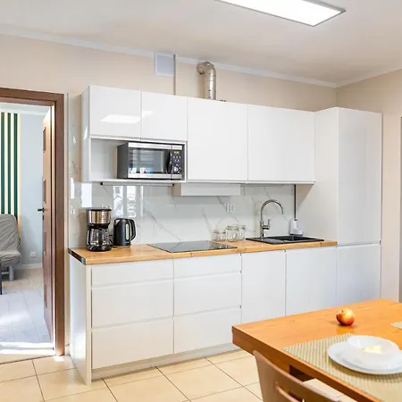 Na Deptaku Z Klimatyzacja, Myweek Apartamento Polanica-Zdrój