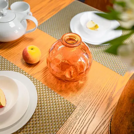 Na Deptaku Z Klimatyzacja, Myweek *