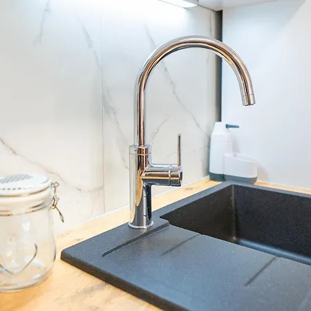 Na Deptaku Z Klimatyzacja, Myweek