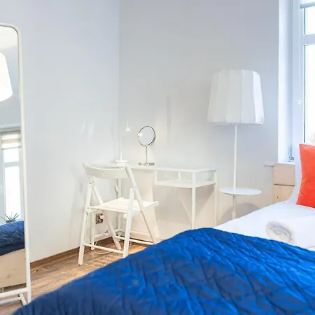 Na Deptaku Z Klimatyzacja, Myweek