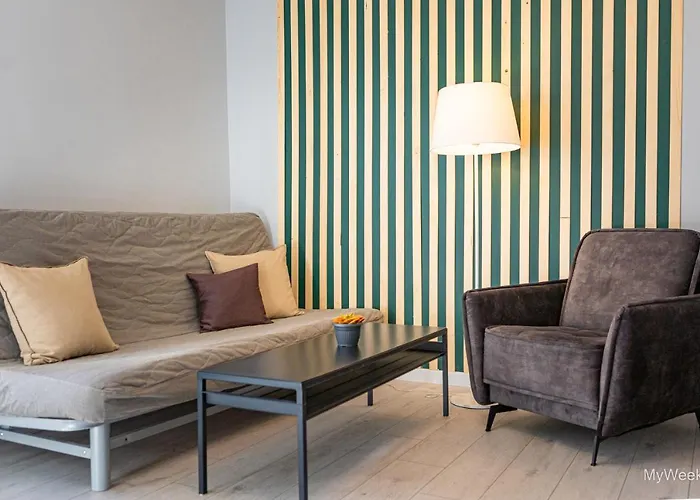 Na Deptaku Z Klimatyzacja, Myweek *